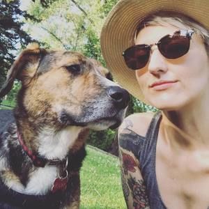 Meet your Posher, Renata